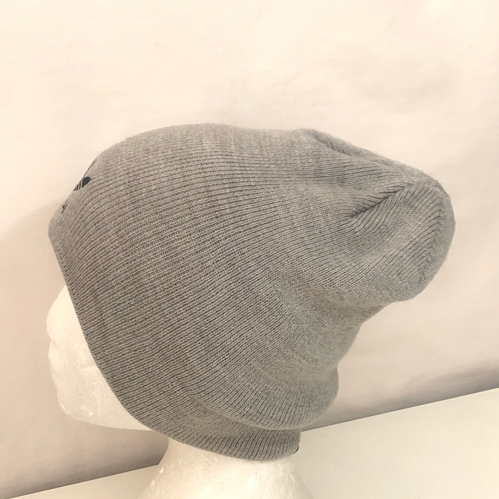 Adidas Mens Reversible Solid to Striped Beanie - Picture 2 of 3